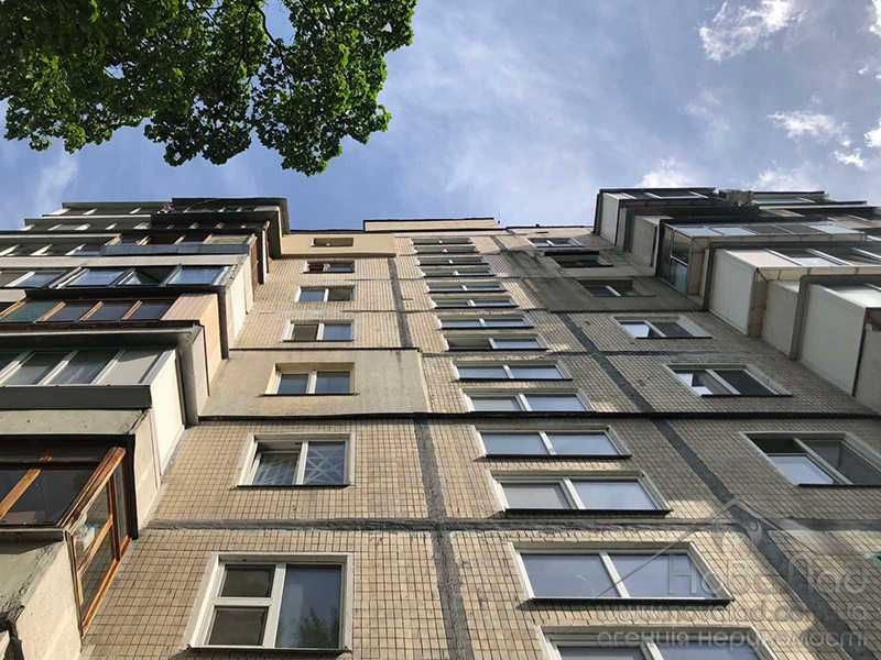 SAV Предлагается 2-ком. квартира (45 м2) 10 мин. М Левобережная
