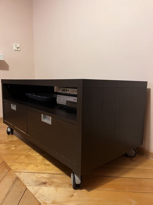 Szafka pod telewizor i nie tylko