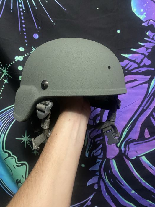 Шолом захисний ach, mich