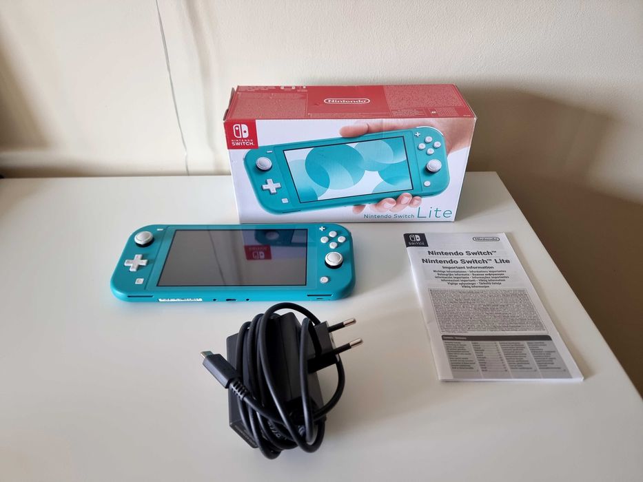 Konsola Nintendo Switch Lite turkusowa, komplet