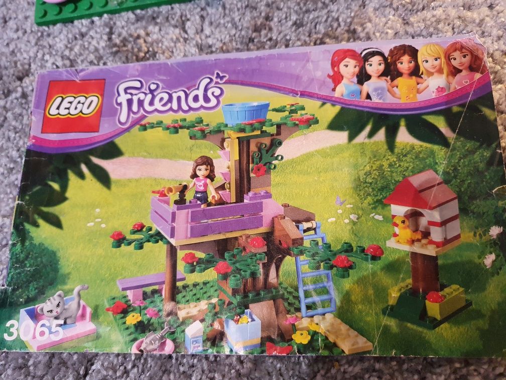 3065-Klocki Lego Friends Domek na drzewie