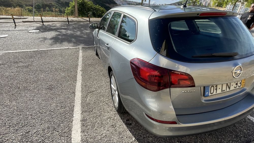 Opel Astra Sports Tourer 1.3 CDTI Cosmo