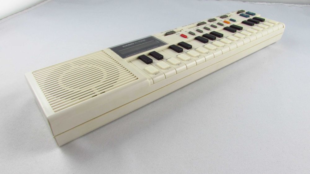 CASIO - VL-Tone VL-1 Keyboard Sampler Syntezator