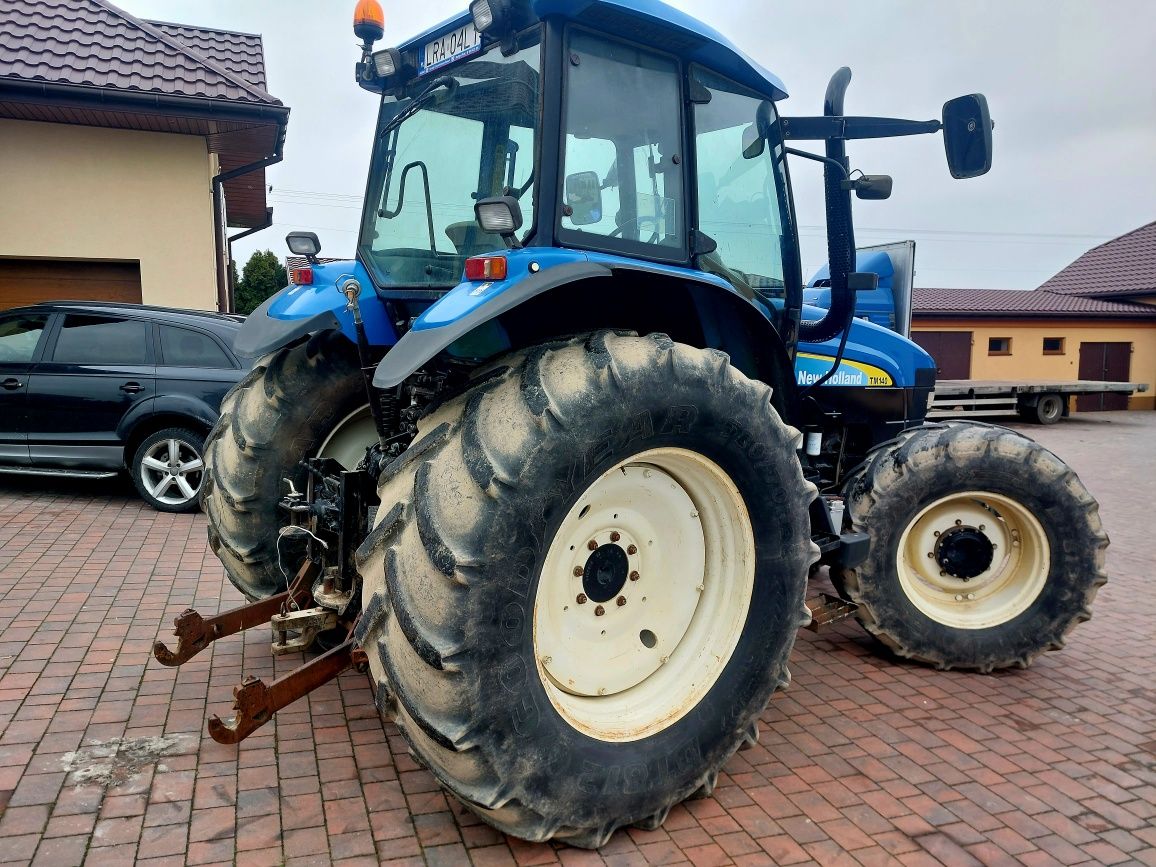 New holland TM 140  rok 2002