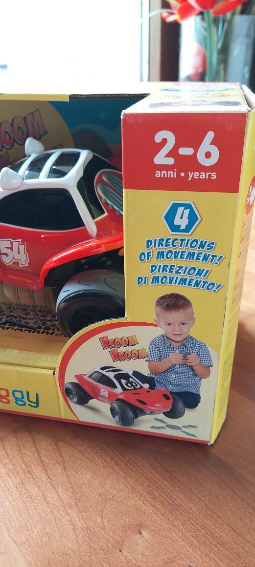 Carro tele-comandado Chicco