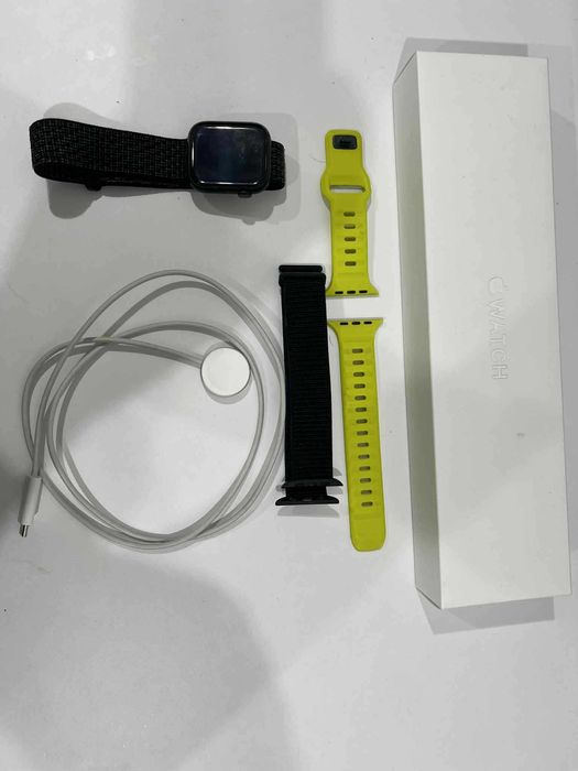 Apple Watch Series 8 / 45 mm