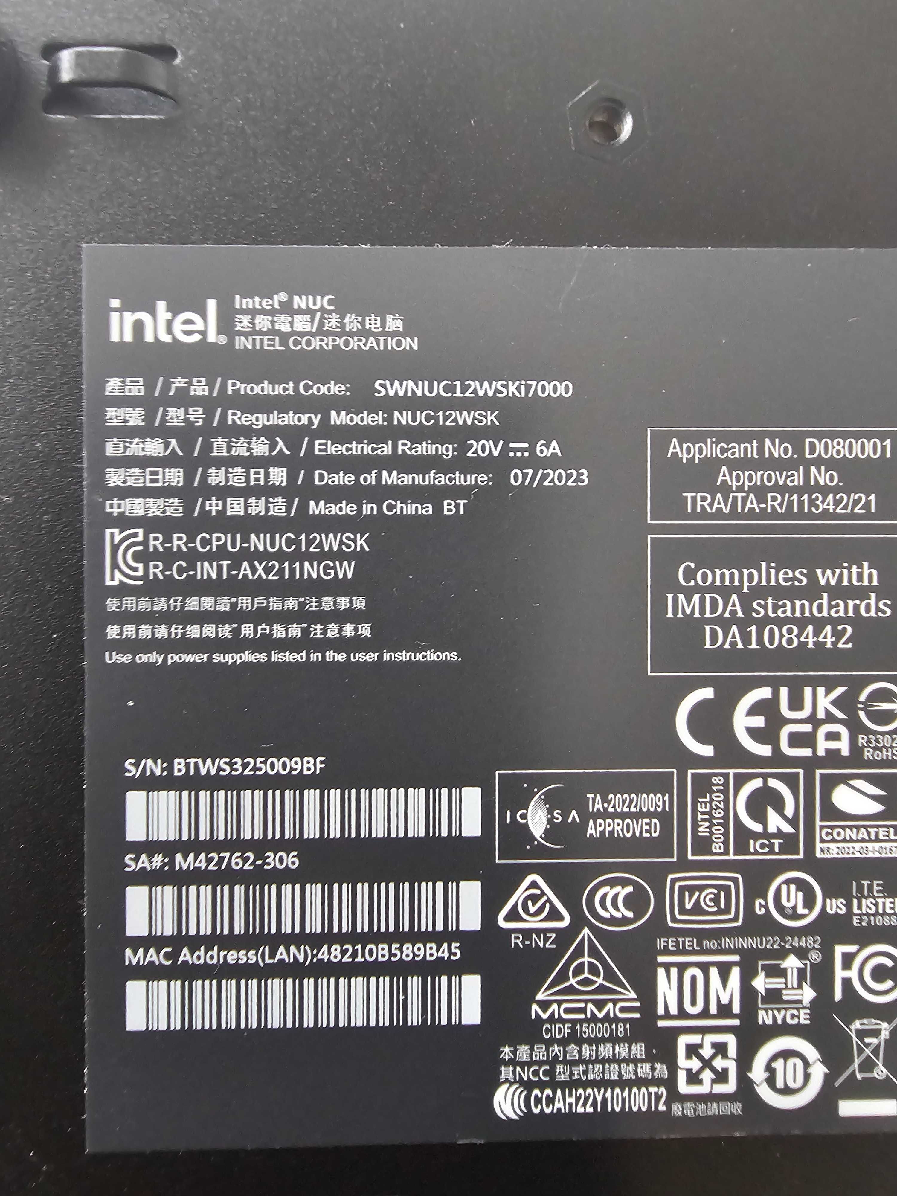 ASUS NUC NUC12WSKI7 Core I7-1260P 1TB 64GB Mini komputer