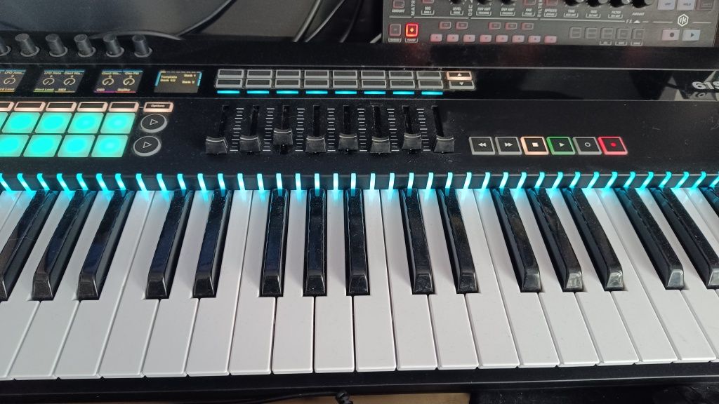 Novation SL 61 MK III