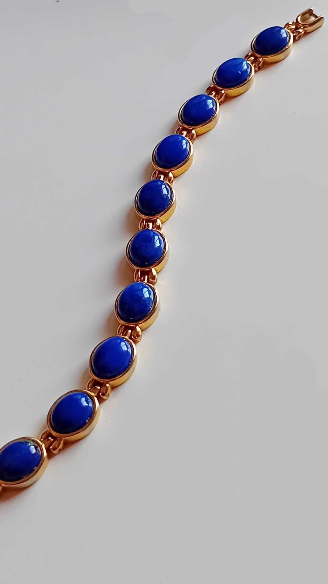 Pulseira Clássica com Pedras Azuis – Elegância com História (20 cm)
