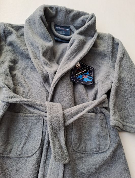 Халат на 1,5-2 роки.