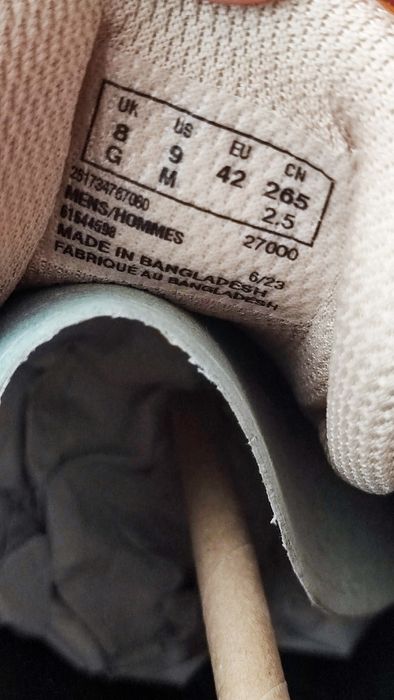 Sapatilhas nobuck Clarks NOVAS