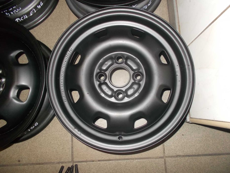 Felgi HYUNDAI GETZ KIA PICANTO SWIFT IV 5Jx14 ET46 4x100 piaskowane