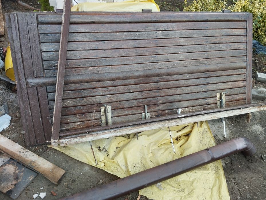 Oddam za darmo gruz, beton stare drzwi...