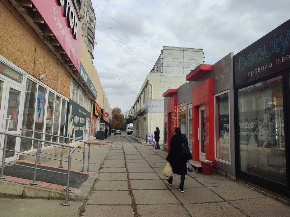 Оренда приміщеня 40,5 м2/ пр. Ювілейний 57/106/ червона лінія