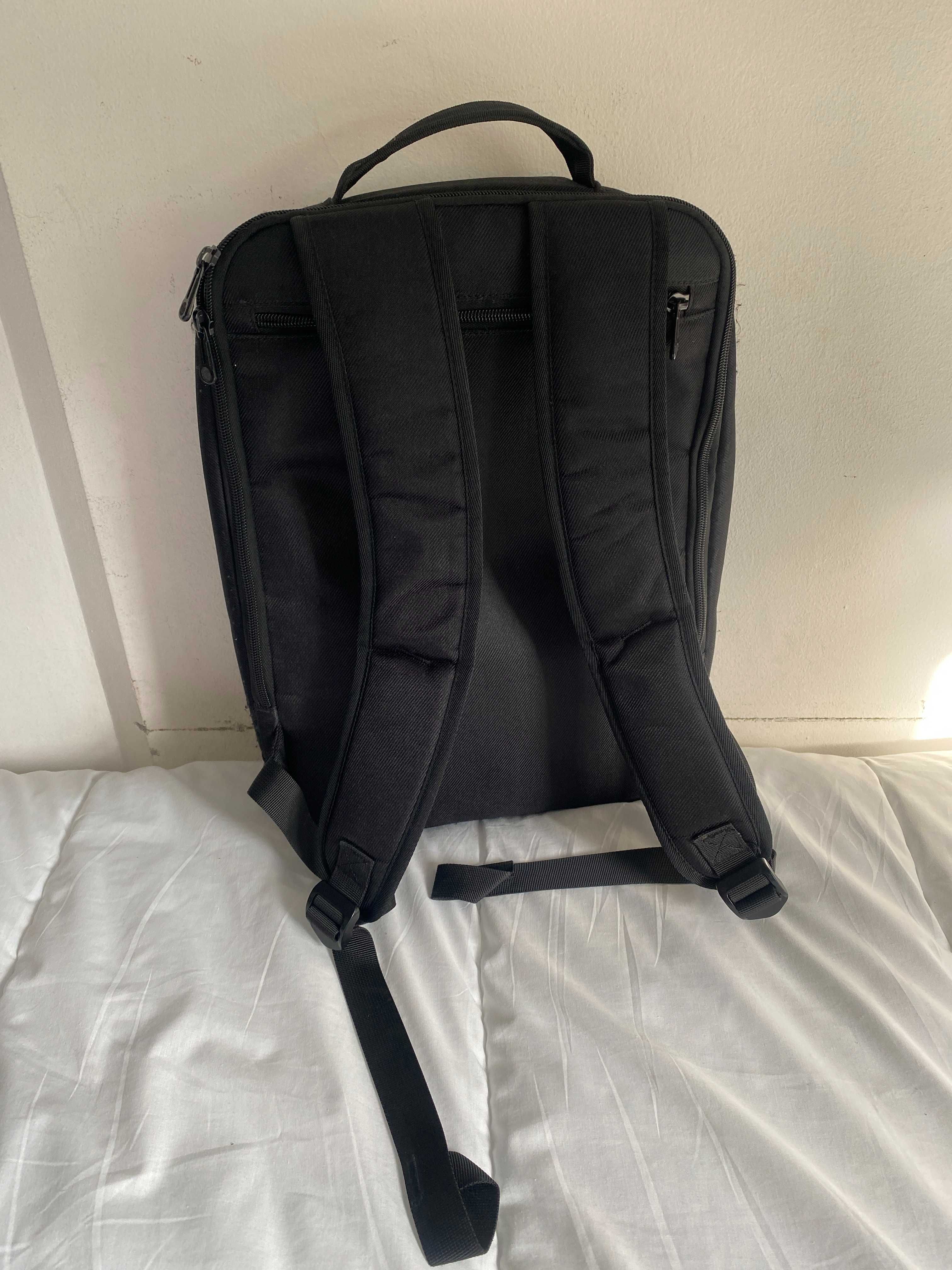 Mochila HP - Laptop - Notebook