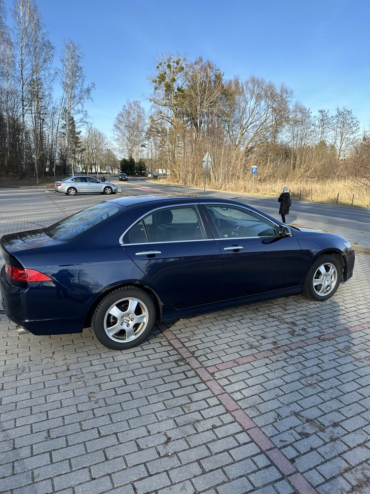 Honda Accord VII 2.0+LPG bogate wyposażenie mechanicznie zadbana