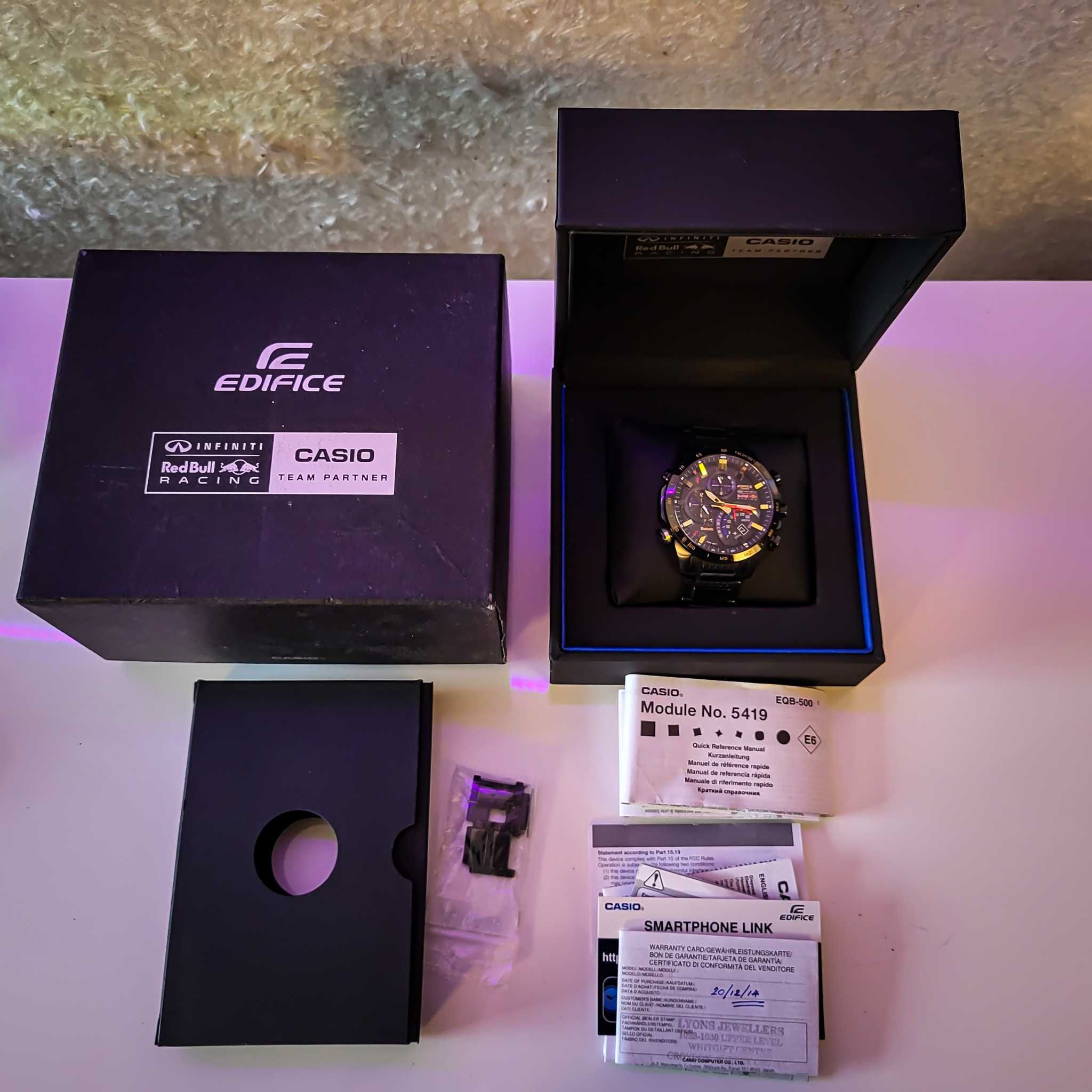 Zegarek Casio Edifice Red Bull Racing EQB-500RBK-1AER