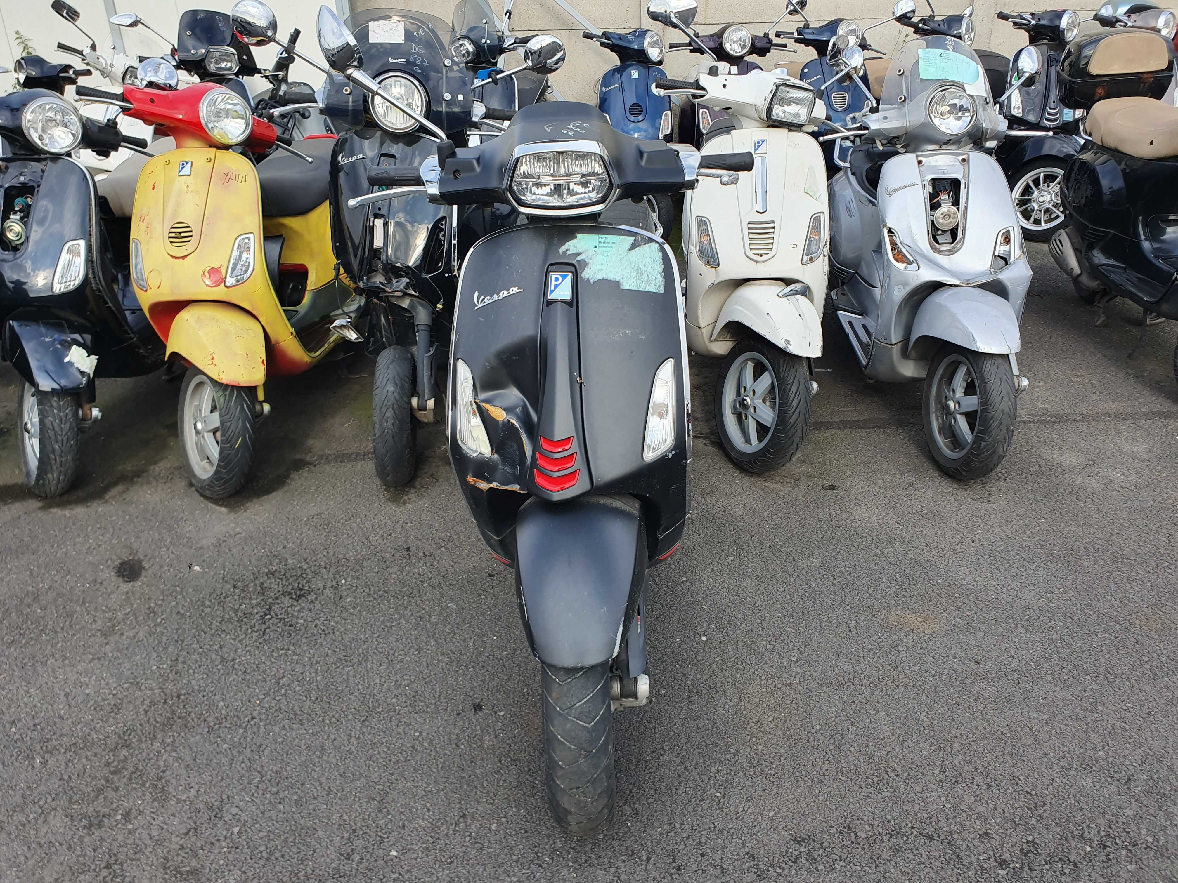 Piaggio sprint 50 vespa lx
