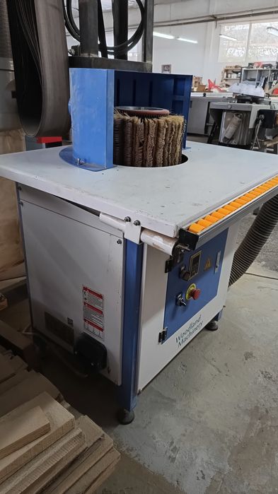 Продаємо щітковий шліфувальний верстат