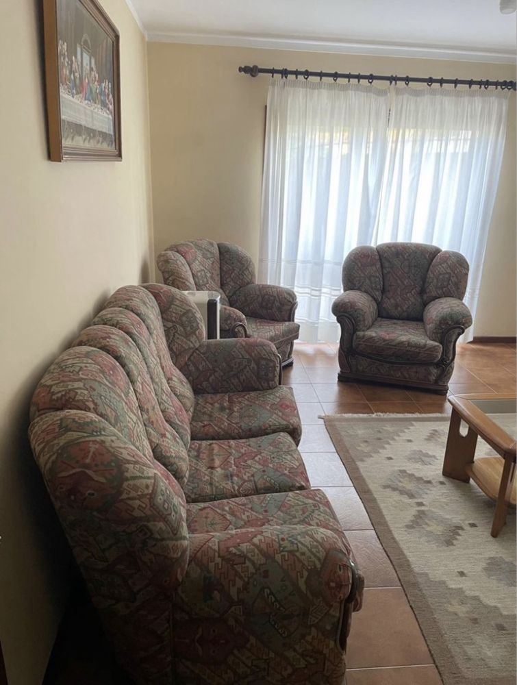 Sofa cama  + 2 poltronas