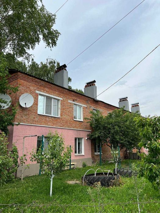 Продаж 1-кімнатної квартири на виїзді з міста
