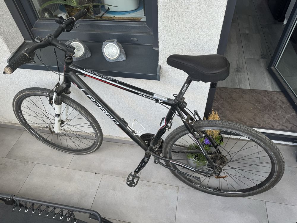 Rower Tracking  lazaro integral v 28 dobry stan