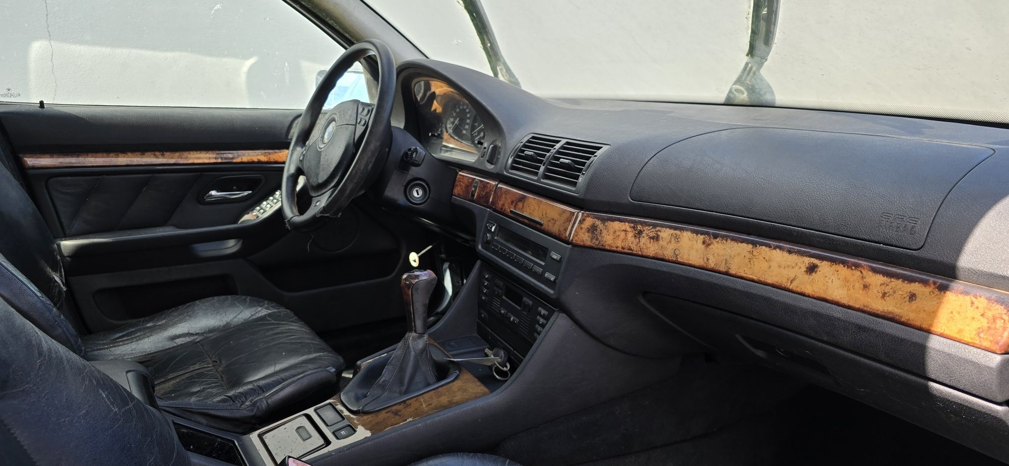 Bmw 525tds 143cv sem inspecção