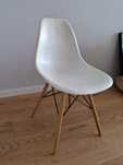 Cadeira DSW Eames branca