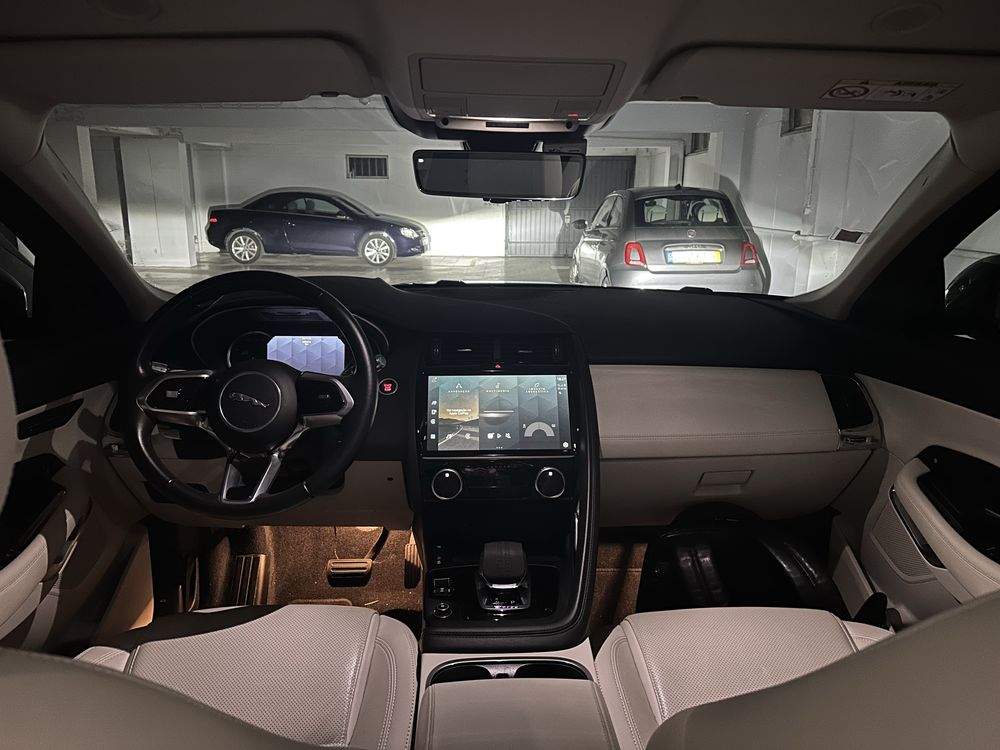 Jaguar E-Pace P160 S