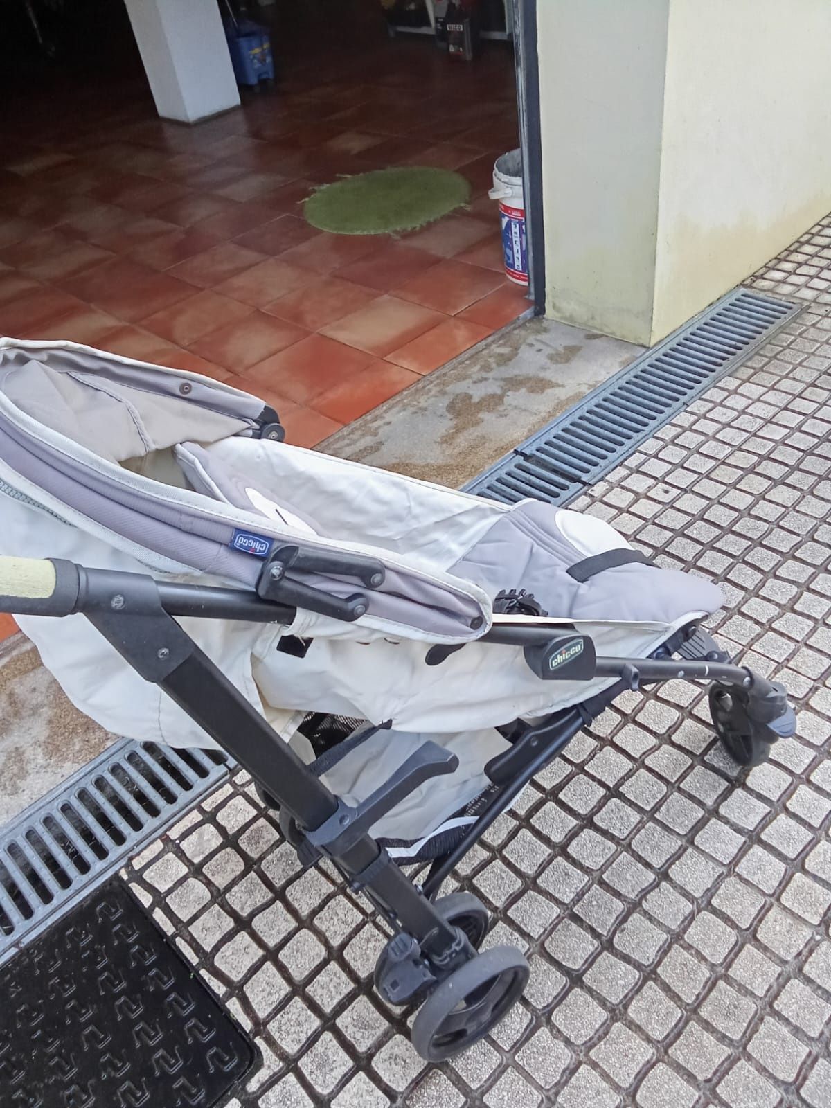 Carrinho da Chicco +adaptador