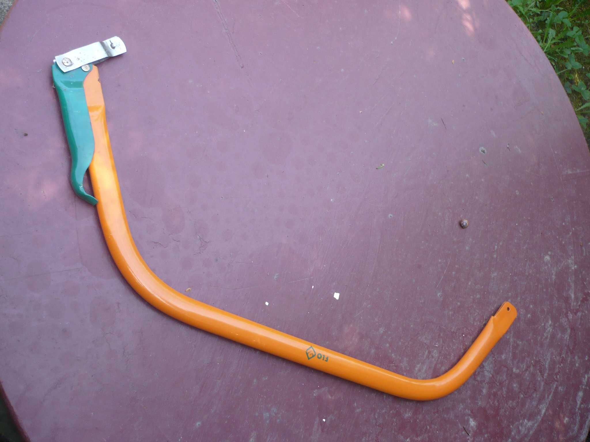 Uchwyt do piły ramowej  o dł. 70 cm - nowy