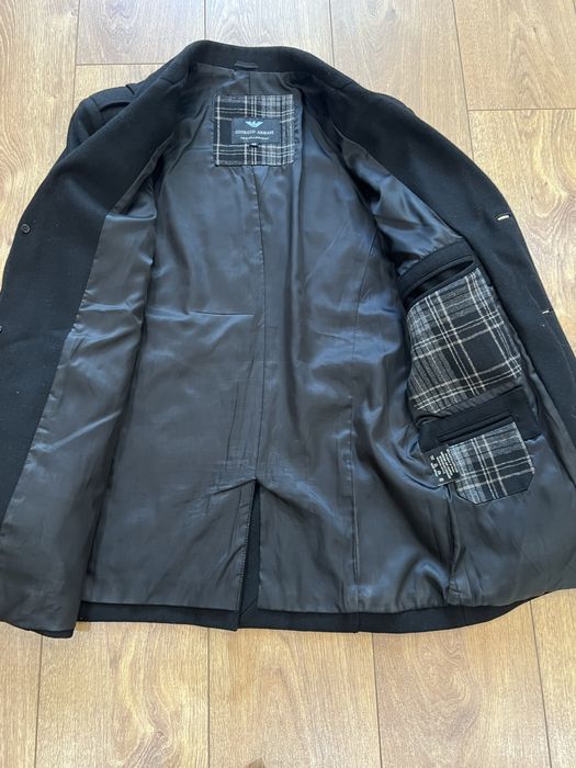 Пальто GIORGIO ARMANI 48. Розмір
