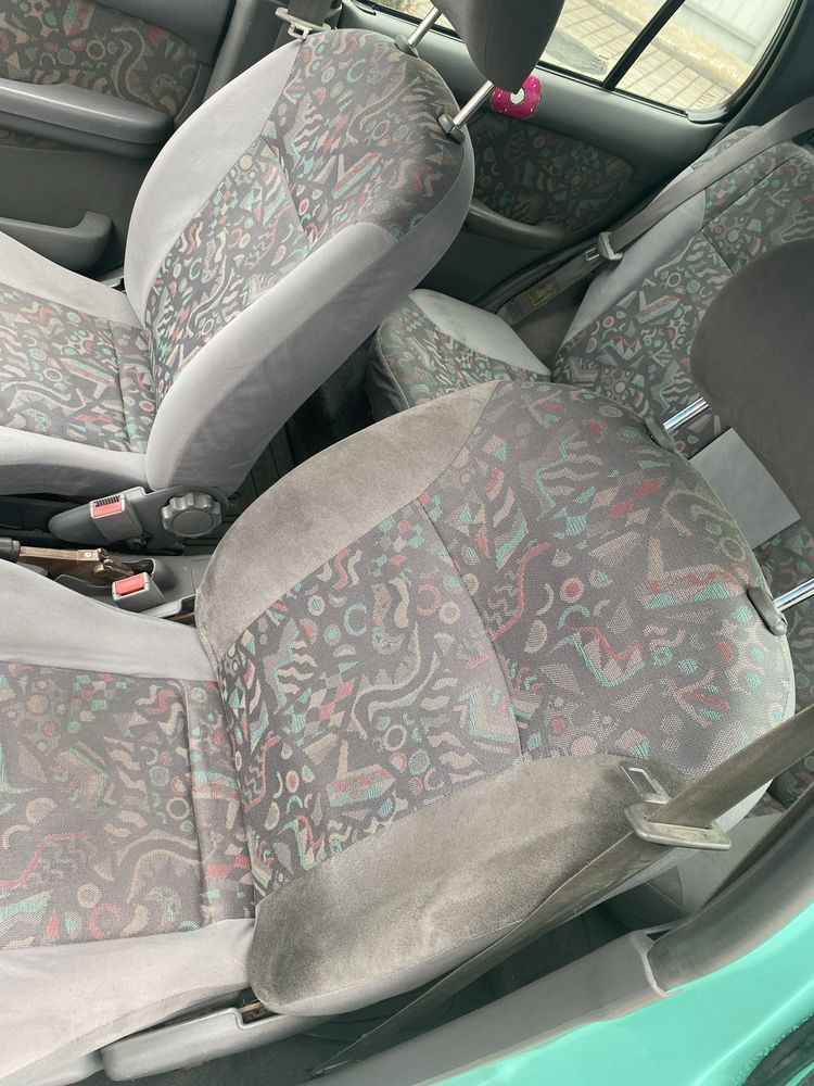 Nissan mikra , продам