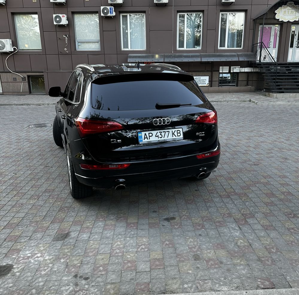 Audi Q5 2012 года