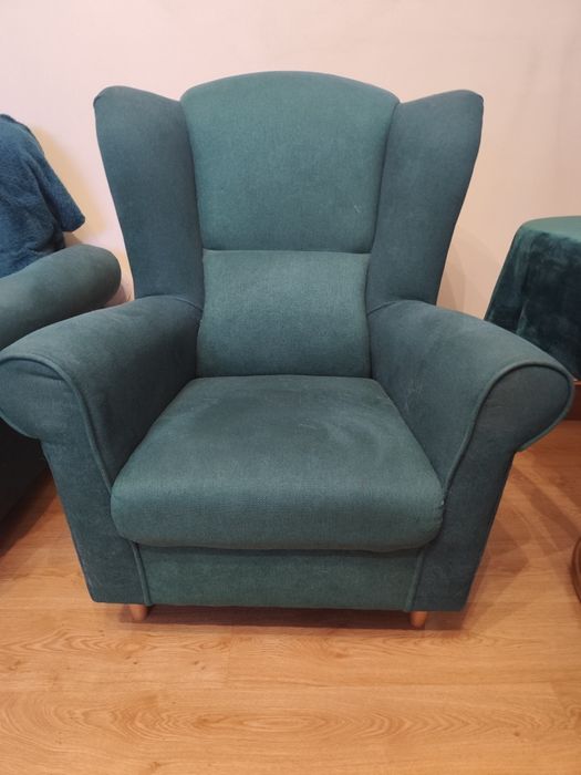 Mam do sprzedania dwa fotele