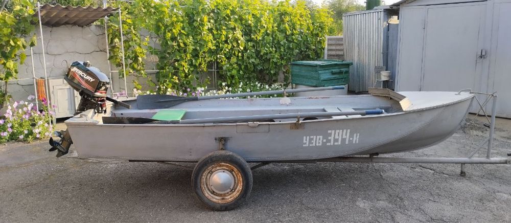 Продам човен Меркурій -5