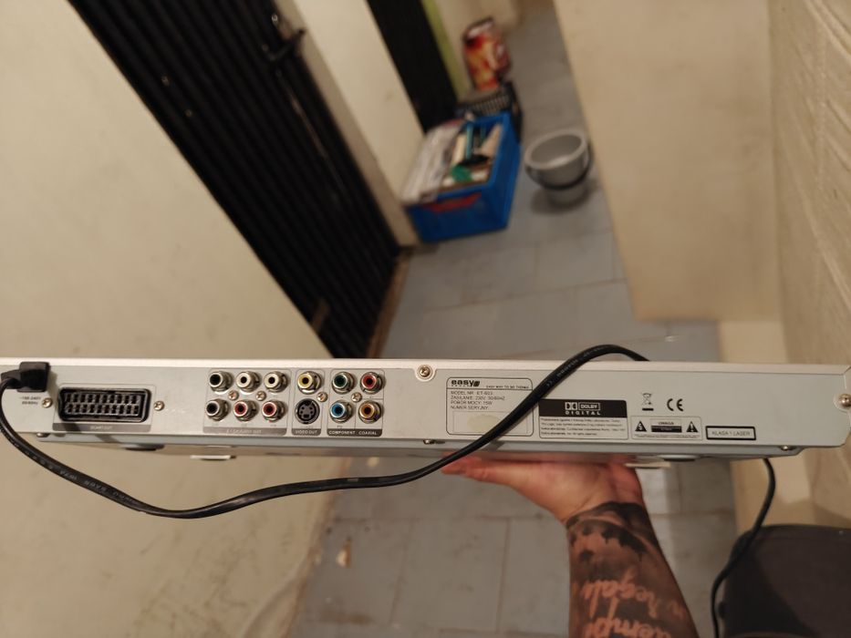 Działające dvd jak nowe easy z pilotem