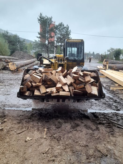 drewno opałowe jodłowe  rąbane  180 zł za m3