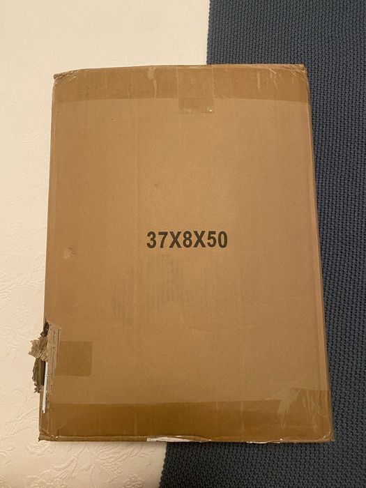 Recinto metálico para animais de estimacão