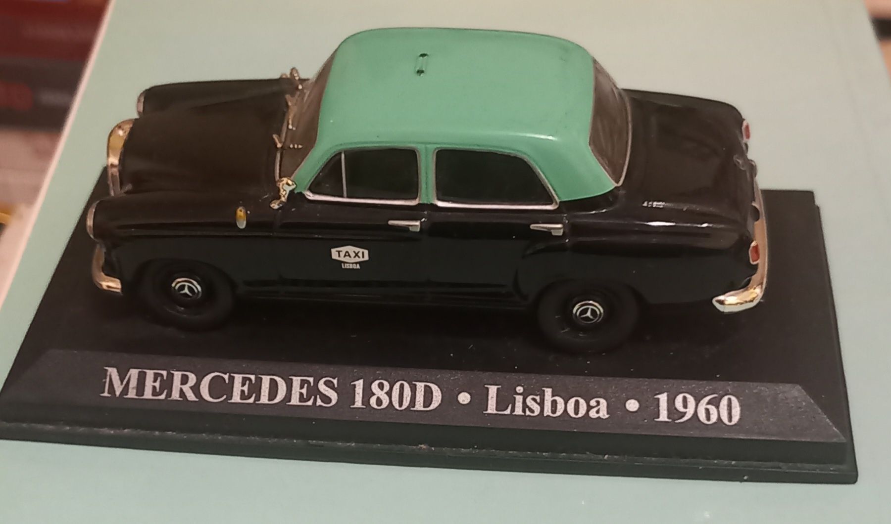 Altaya 1/43, Mercedes 180 D Táxi de Lisboa 1960.