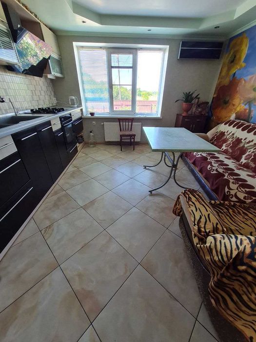 Продам 3-х пов. цегляний БУДИНОК в с. ВІЛЬНІЙ ТЕРЕШКІВЦІ.  137000