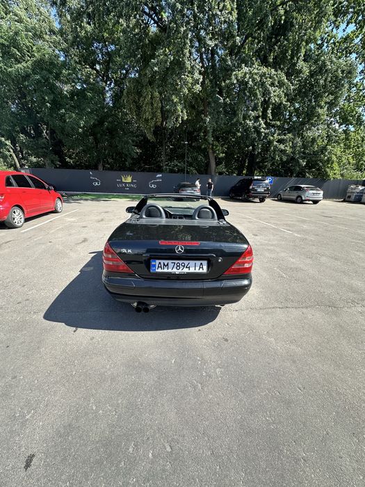 Mercedes SLK 200