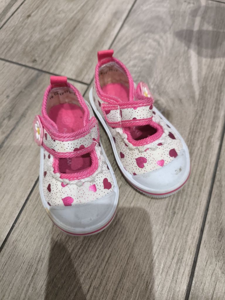 Buty dla dziewczynki