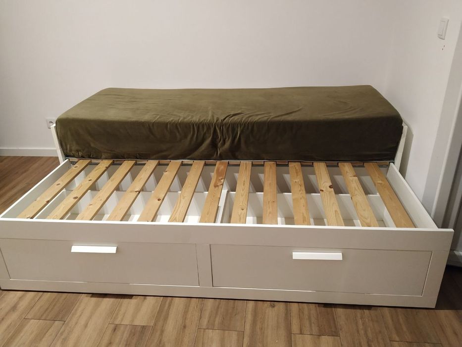 Cama BRIMNES Ikea.