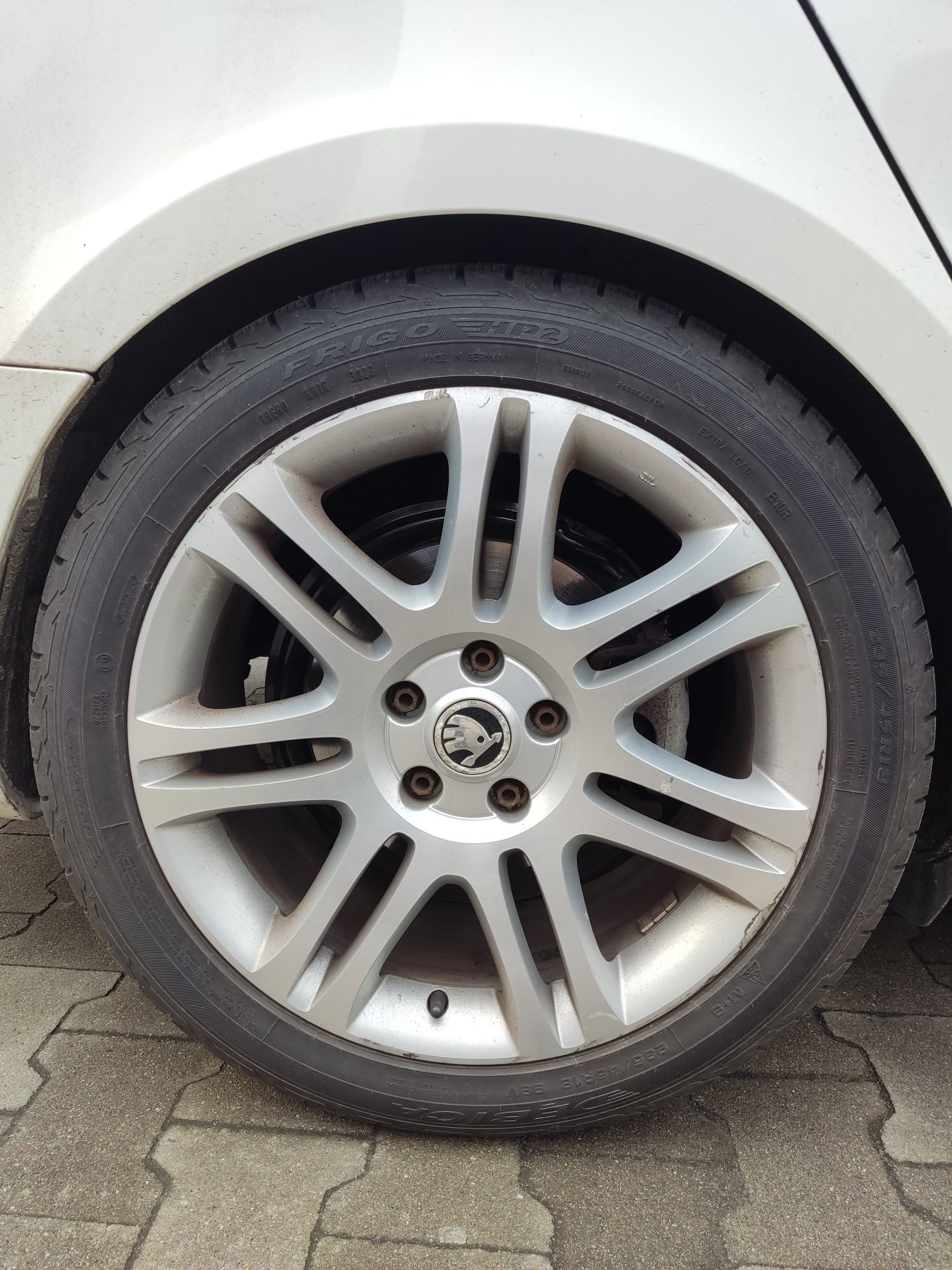 4x Dębica 235/45R18 FRIGO HP2 98V FR