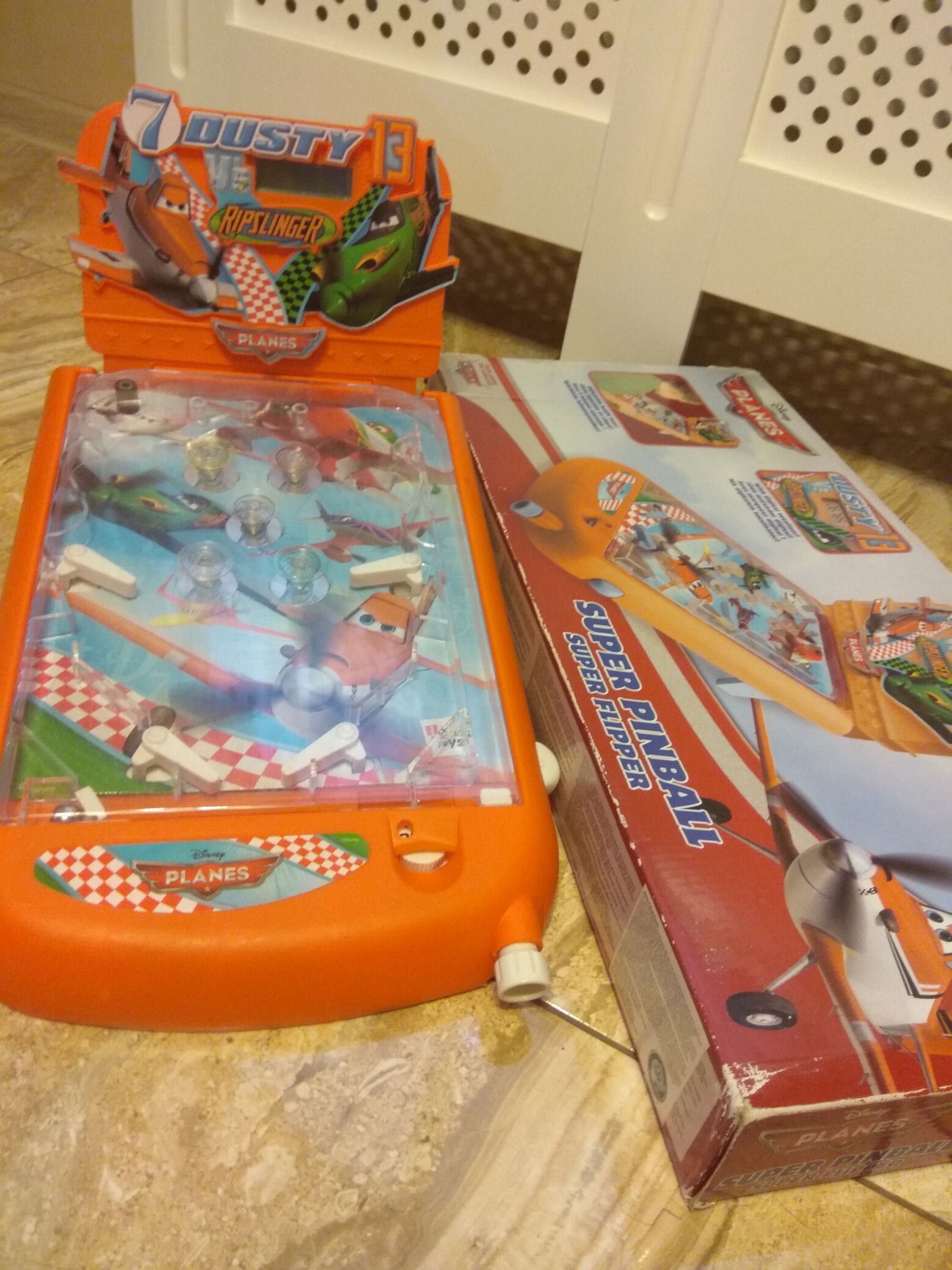 Pinball zręcznościowy flipper samoloty disney