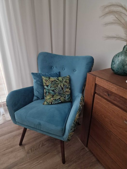 Fotel Uszak z poduszkami