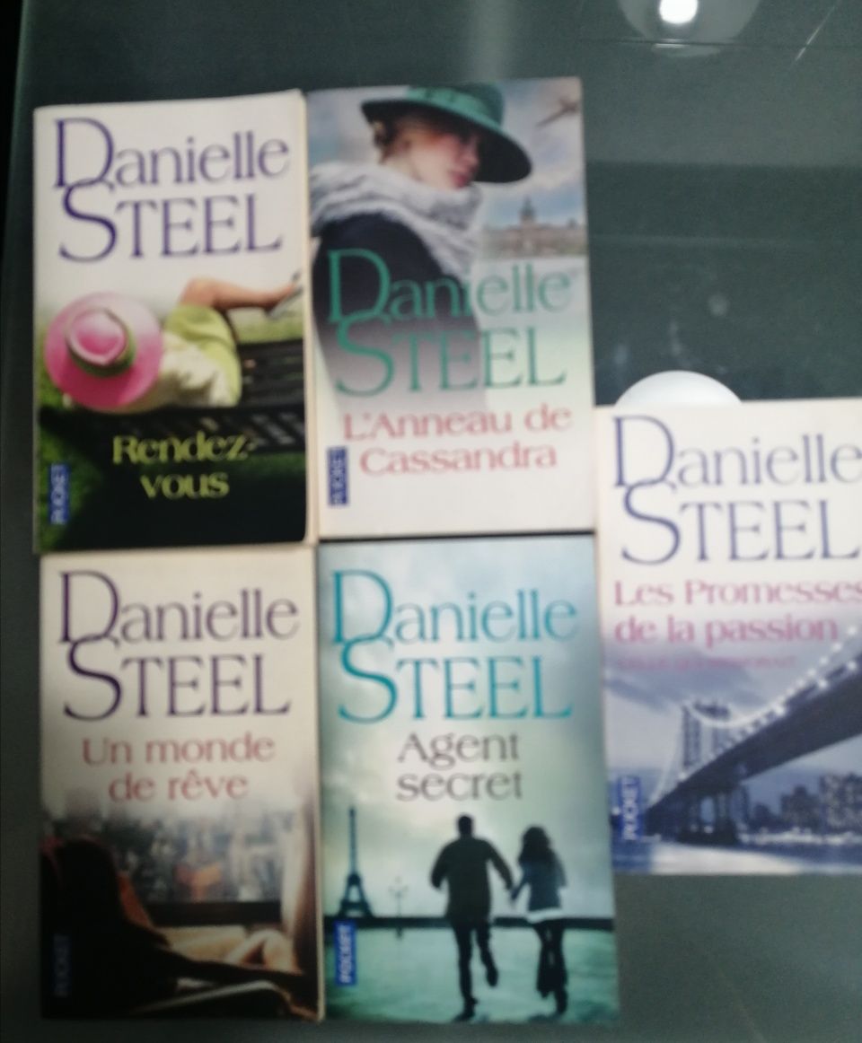 5 livros da Danielle steel