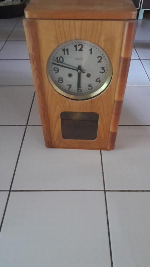Zegar metron lata 60
