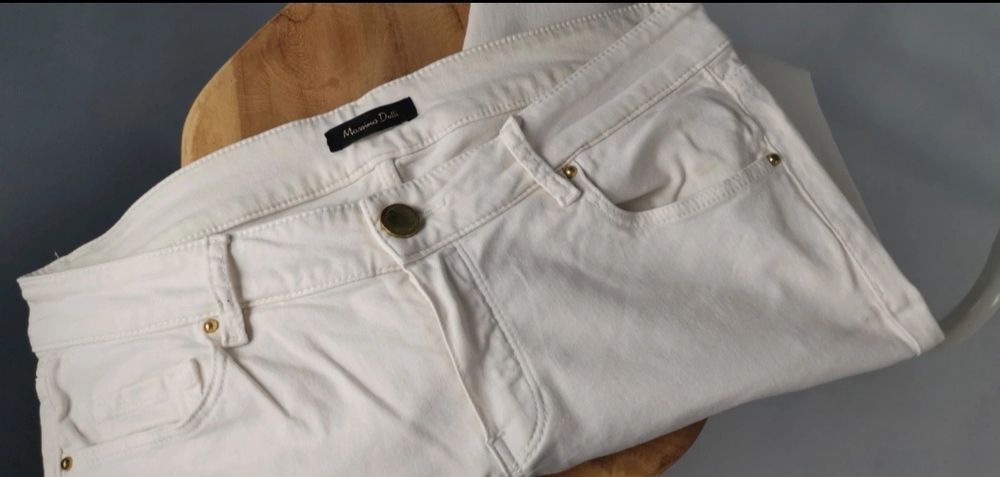 Spodnie skinny fit marki Massimo Dutti